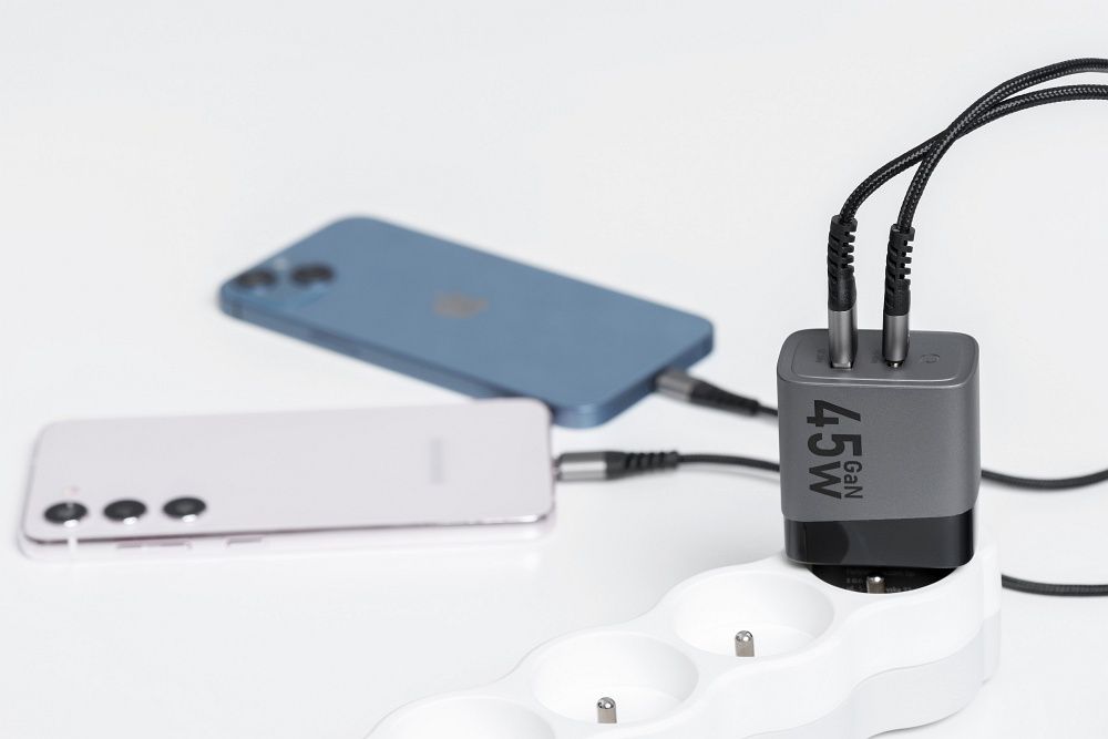 FORCELL F-ENERGY GaN VT-39 travel charger Type C + USB A PD QC4.0 4A 45W gray