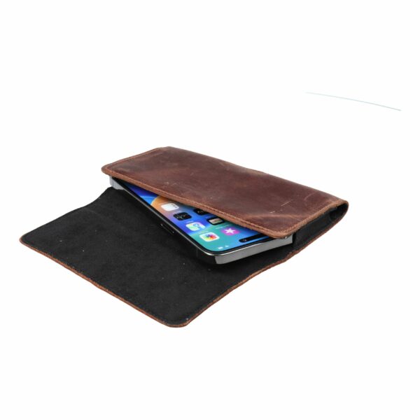 ROYAL Crazy Horse universal horizontal leather belt holster size L for IPHONE 12 / 12 PRO / 13 / 13 PRO / 14 / 14 PRO / SAMSUNG S10 / S20 / S21 / A40 / HUAWEI P8 LITE / P30 / P40 / P9 LITE brown
