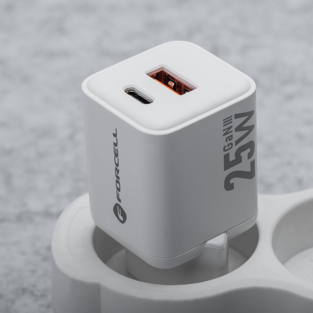 FORCELL F-ENERGY Mini GaN III VT-25B travel charger with 1 x Type C + 1x USB A sockets, PD QC4.0 25W white