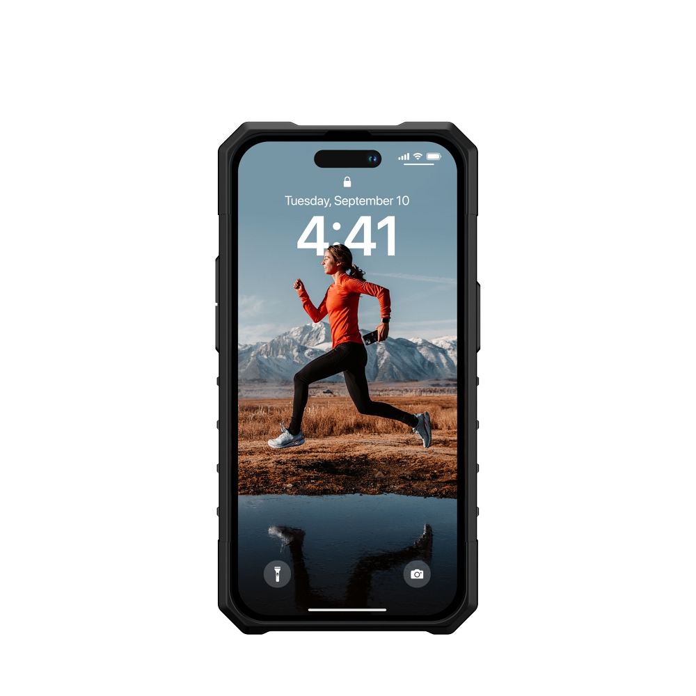 UAG Urban Armor Gear case PLASMA for IPHONE 14 Pro transparent