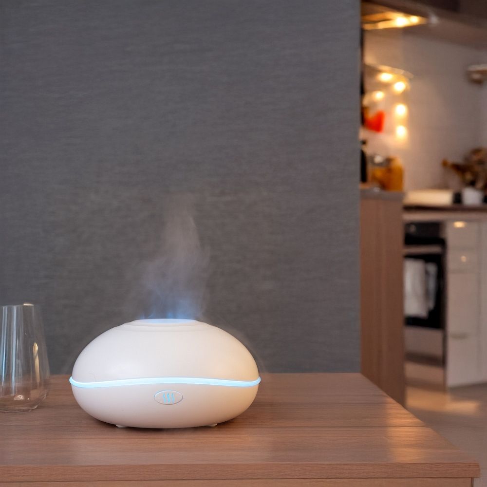 Aromatherapy machine / humidifier / diffuser Art Deco model SD13 white