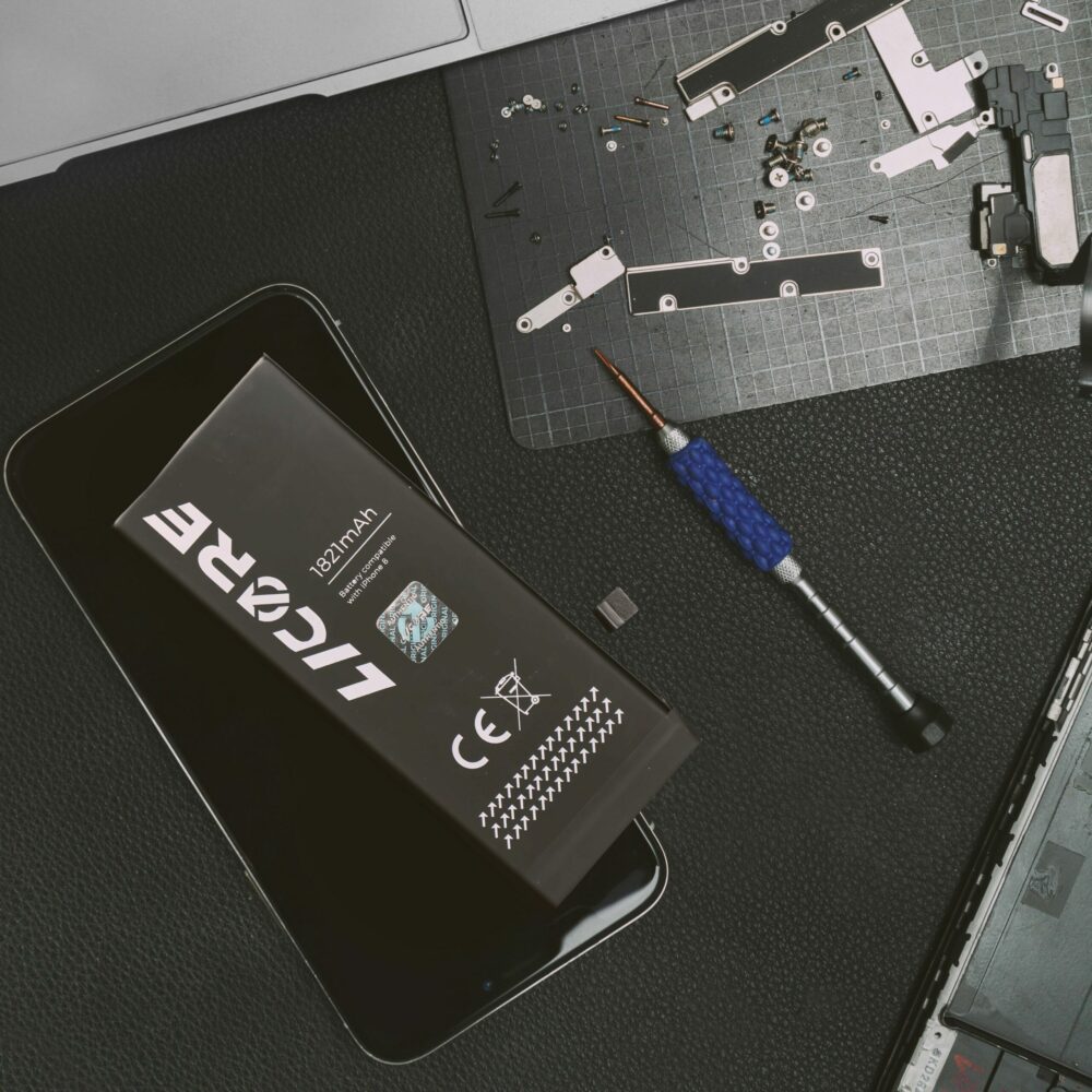 LICORE battery for IPHONE 14 Pro Max 4323 mAh