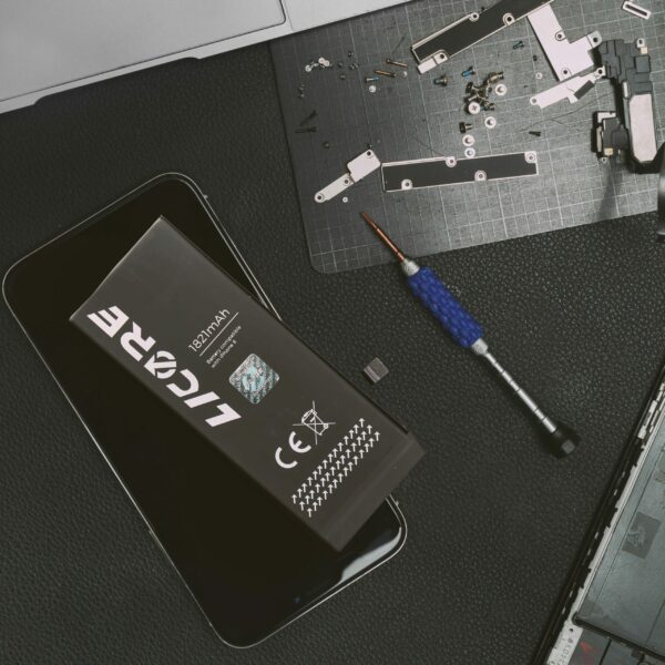LICORE battery for IPHONE 14 Pro Max 4323 mAh