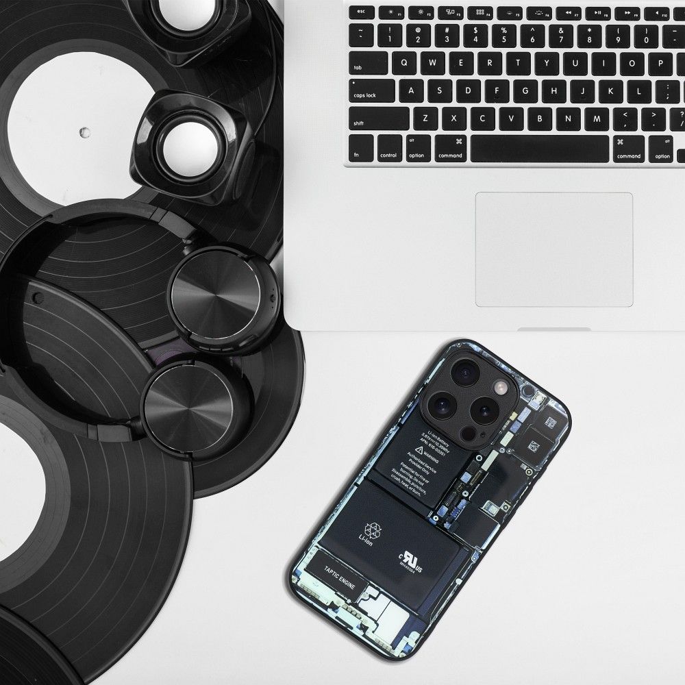 TECH case for IPHONE 15 Pro design 1