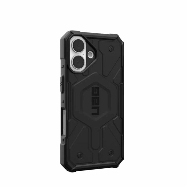 UAG Urban Armor Gear case PATHFINDER compatible with MagSafe for IPHONE 16 black