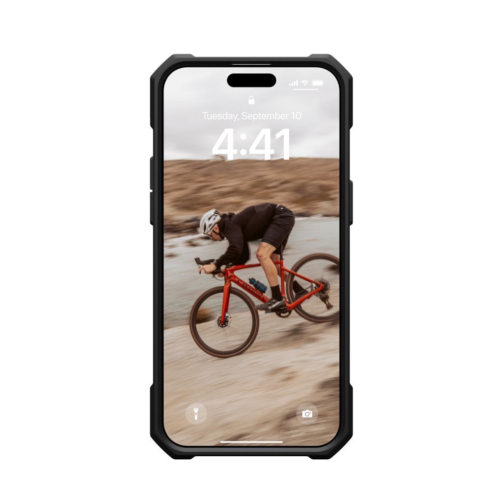 UAG Urban Armor Gear case ESSENTIAL compatible with MagSafe for IPHONE 15 Pro Max black