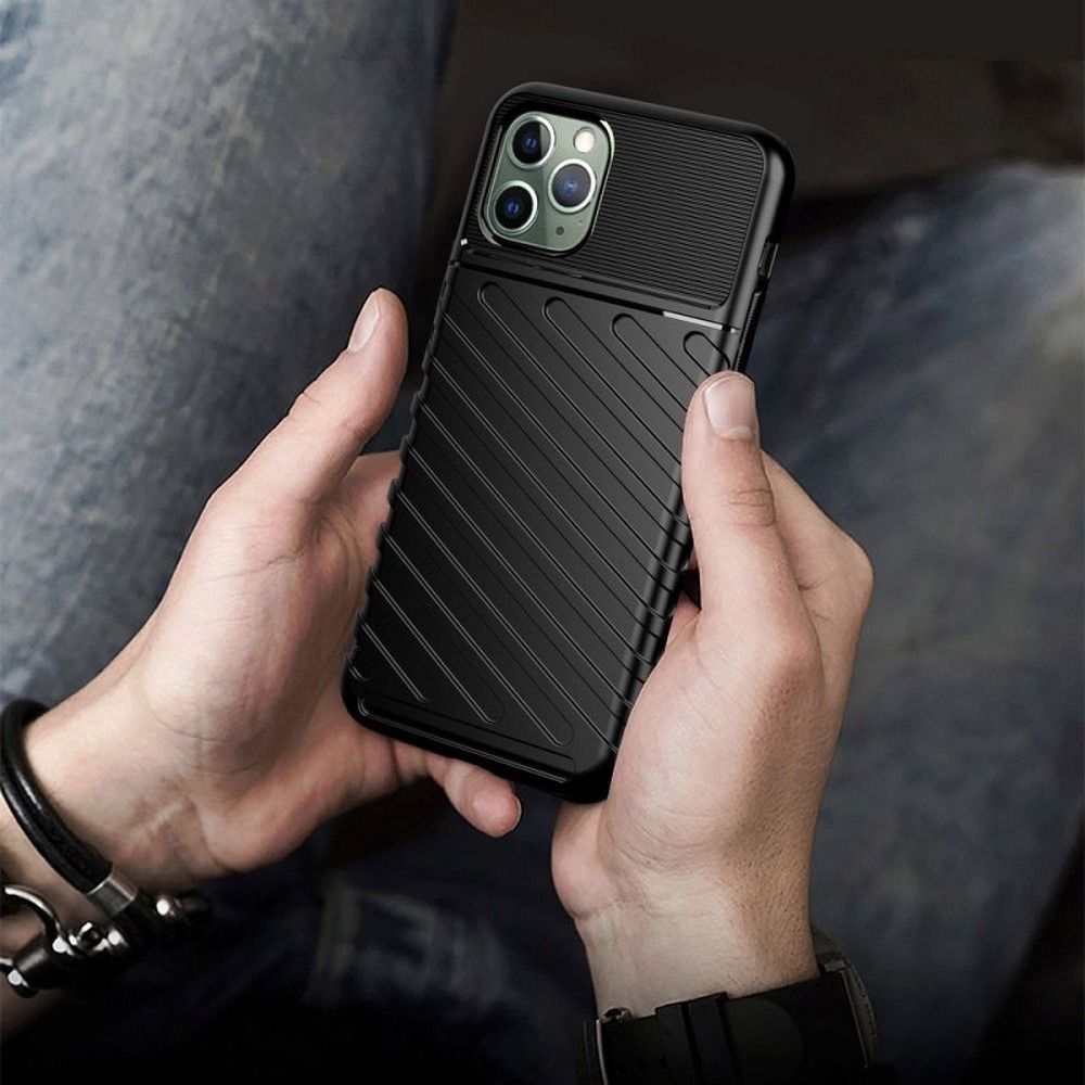 d5435f8640a3dbb5962768b5fddf7677 THUNDER case for IPHONE 13 Pro black