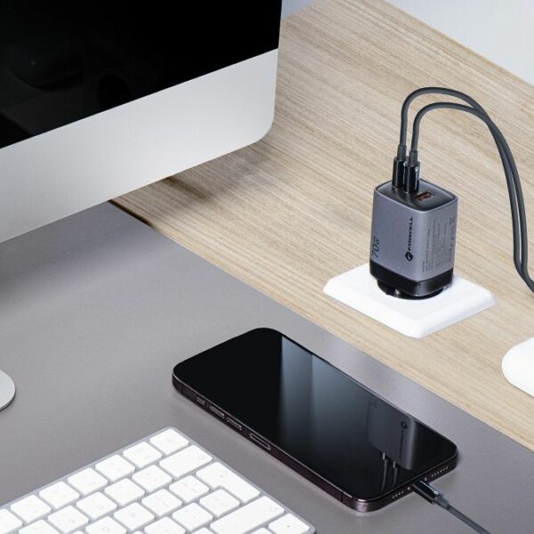 FORCELL F-ENERGY GaN III VT-37 travel charger with display LCD 2 x Type C + USB A PD QC4.0 SAM SFC2.0 3,45A 70W gray