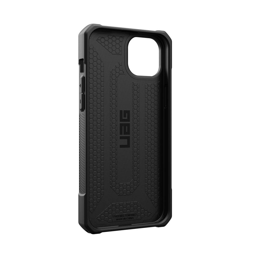 UAG Urban Armor Gear case MONARCH for IPHONE 15 Plus carbon fiber