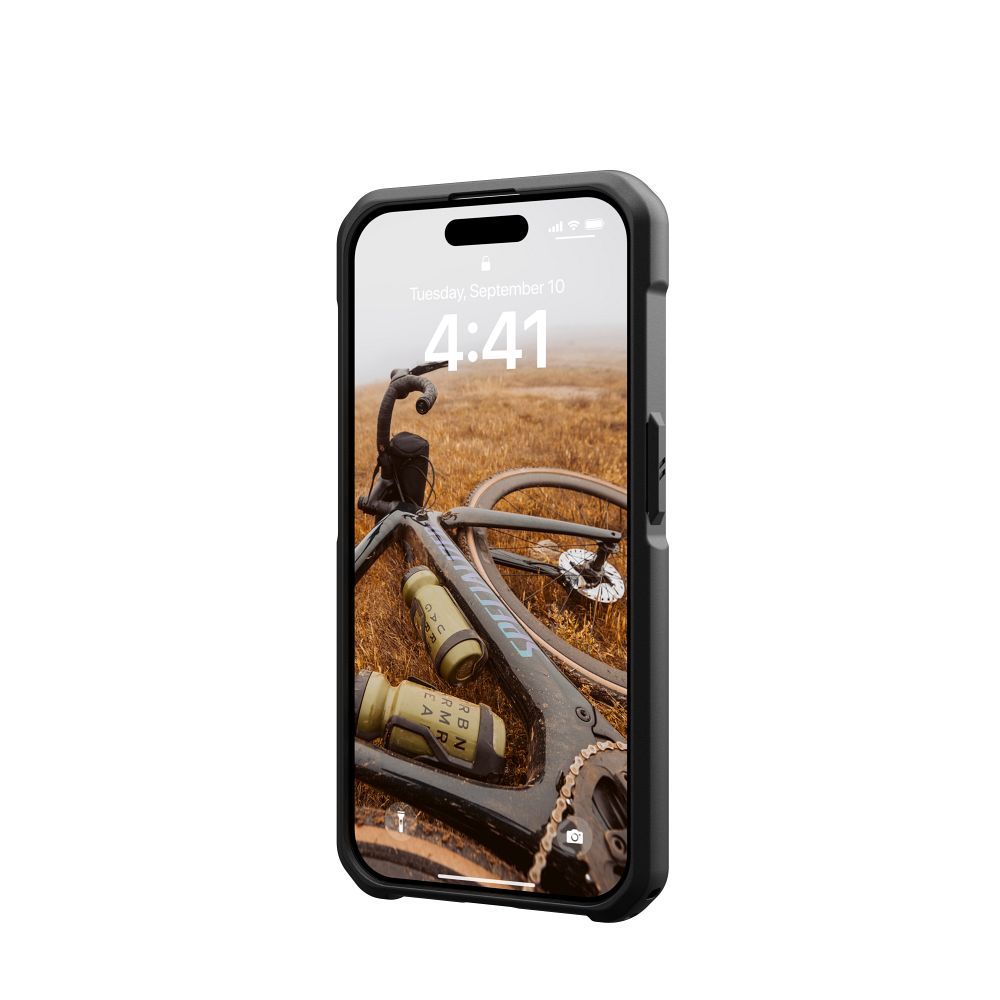 UAG Urban Armor Gear case METROPOLIS LT compatible with MagSafe for IPHONE 15 Pro kevlar olive