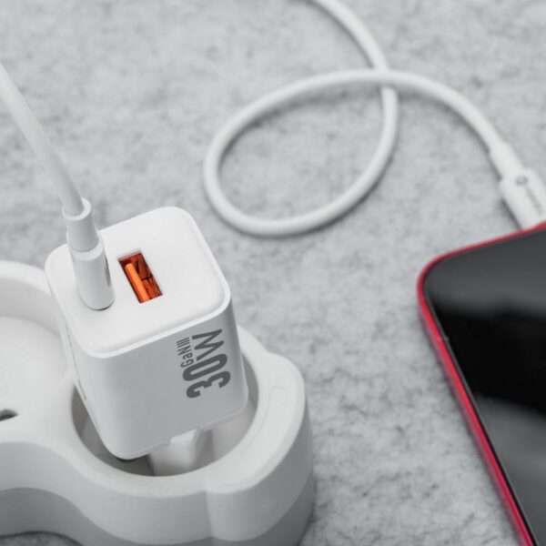 FORCELL F-ENERGY Mini GaN III VT-35 travel charger with 1 x Type C + 1x USB A sockets, PD QC4.0 30W white