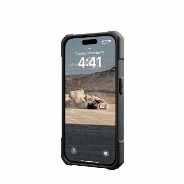 UAG Urban Armor Gear case MONARCH for IPHONE 15 Pro carbon fiber