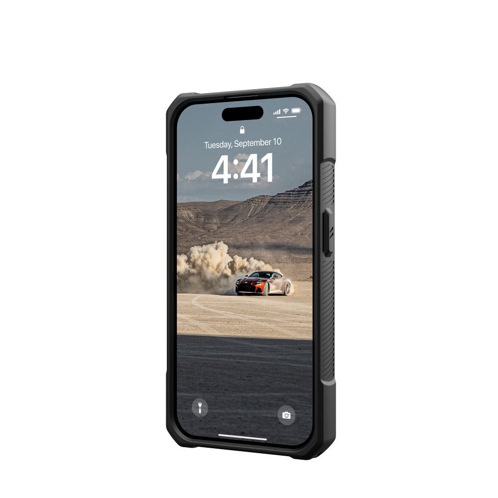 UAG Urban Armor Gear case MONARCH for IPHONE 15 Pro carbon fiber