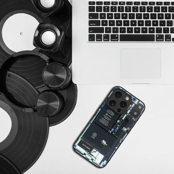 TECH case for IPHONE 14 design 1
