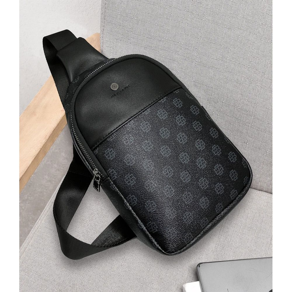 ZUCK BEAR shoulder bag GERALD black
