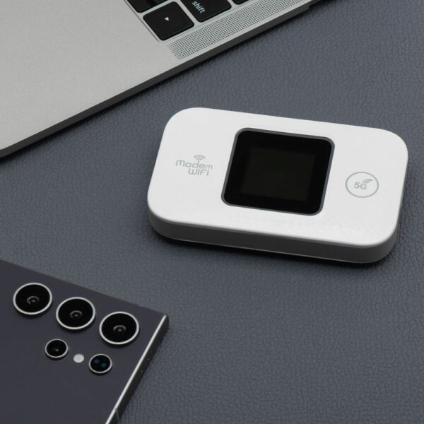Router M9S white