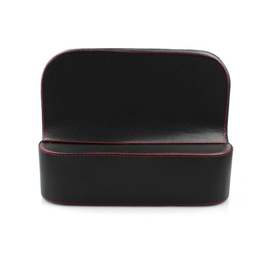 Cup holder between seats black