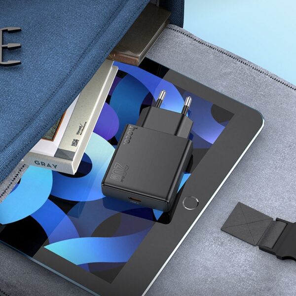HOCO slim wall charger Type C + cable Type C to Lightning PD QC 30W N37 black