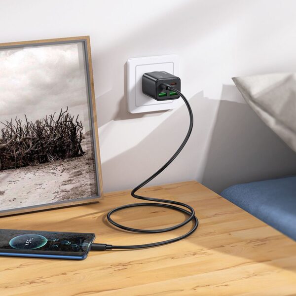 HOCO charger 2 x Type C + 2 x USB A PD QC3.0 3A 20W N55 black