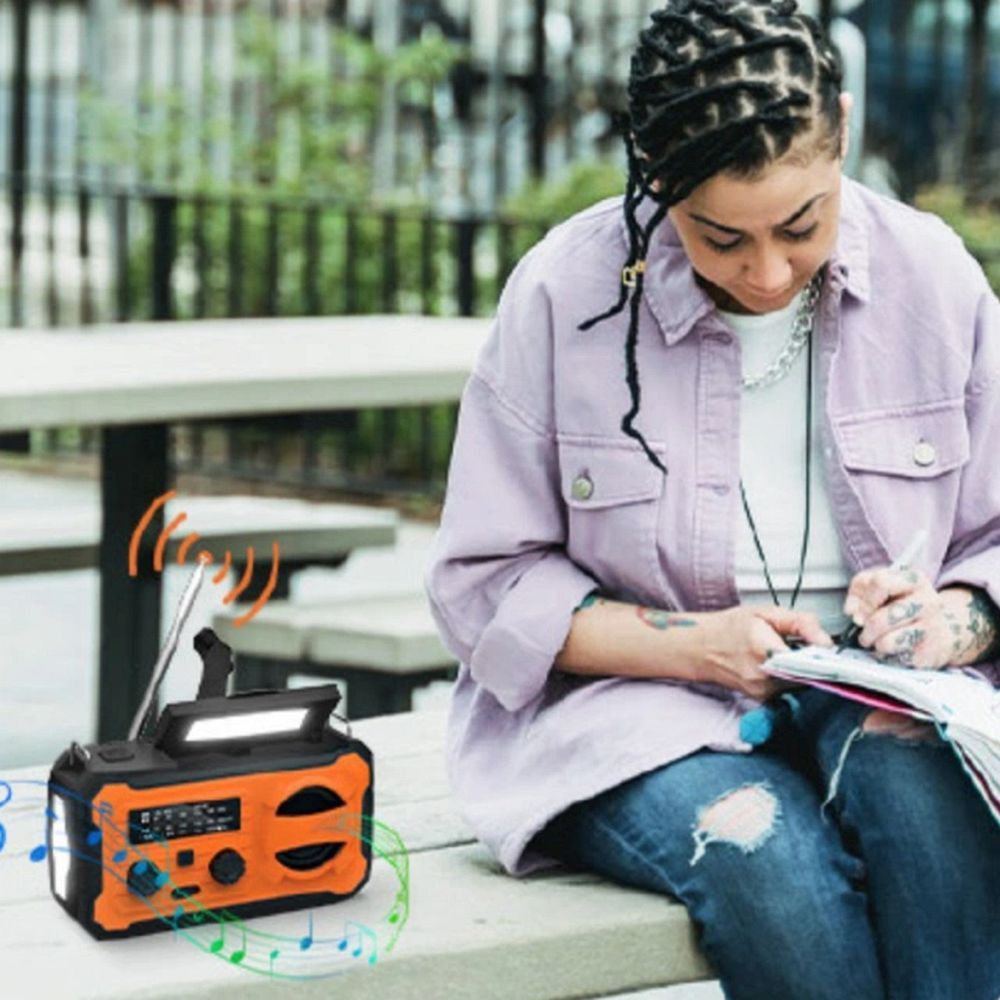 PRISTAR radio FM with flashlight 4000 mAh YX328 orange