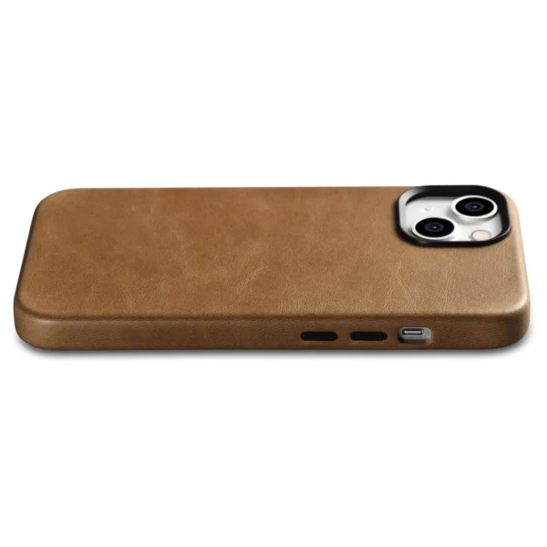 iCarer Oil Wax Premium Leather Case iPhone 14 Plus Magnetic Leather Case with MagSafe Brown (WMI14220703-TN)eng