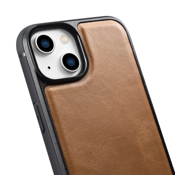 iCarer Leather Oil Wax case covered with natural leather for iPhone 14 Plus brown (WMI14220719-TN)eng