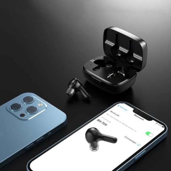 Choetech TWS wireless headphones with solar panel black (BH-T09)eng