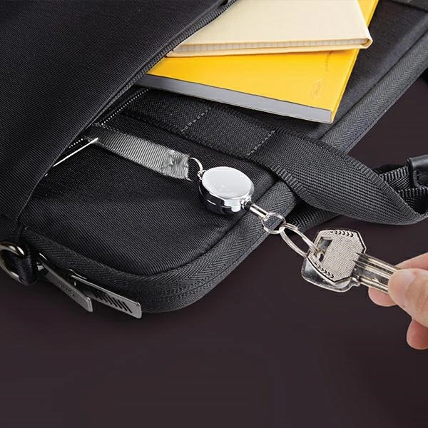 Uniq Stockholm bag for a 16" laptop - blueeng