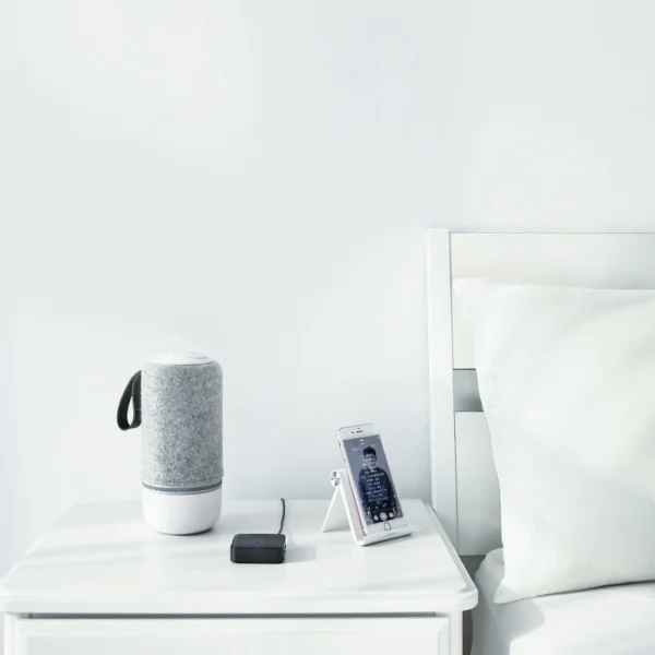 [RETURNED ITEM] Ugreen 2in1 Bluetooth 5.0 Transmitter / Receiver for Music Black (CM144)eng