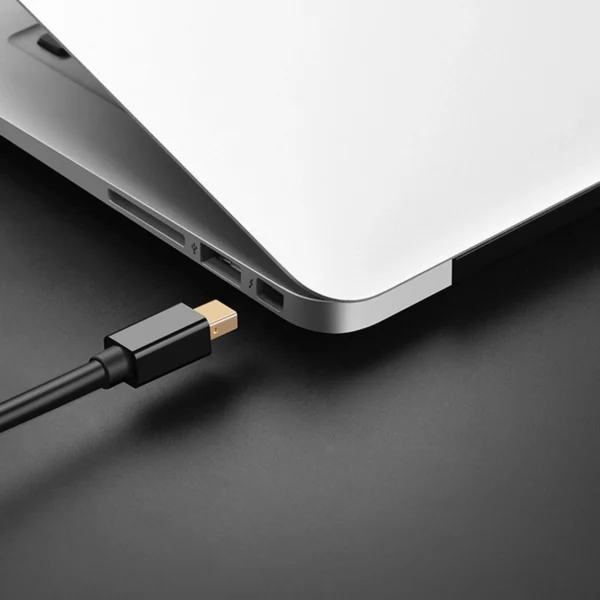 Ugreen Mini DisplayPort - DisplayPort cable 1.5m black (MD105)eng