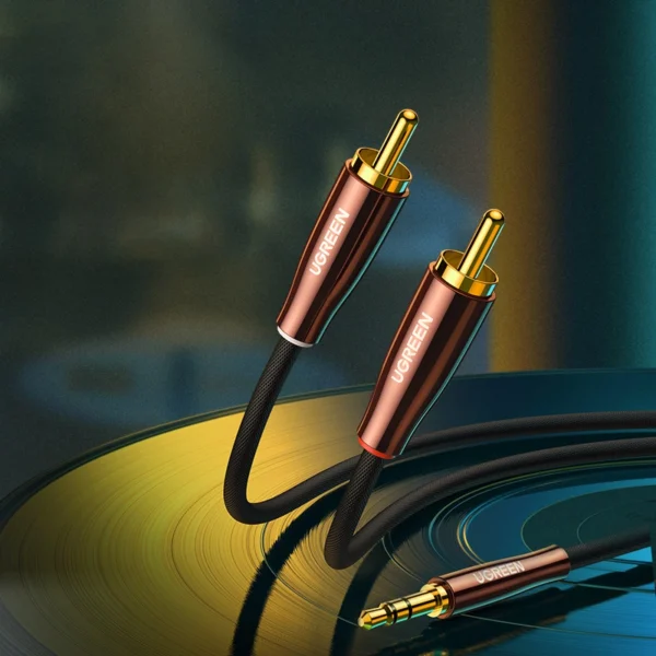 Ugreen cable audio cable 3.5 mm mini jack (male) - 2RCA (male) 2m copper (AV170)eng