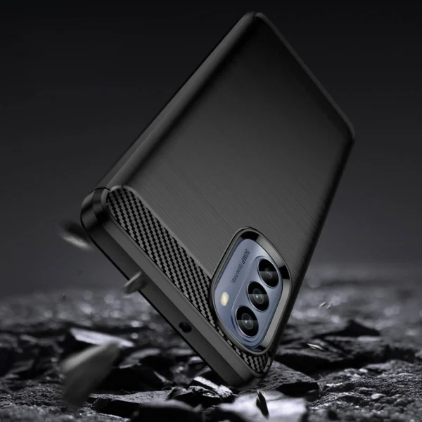 Carbon Case for Motorola Moto G62 5G flexible silicone carbon cover blackeng