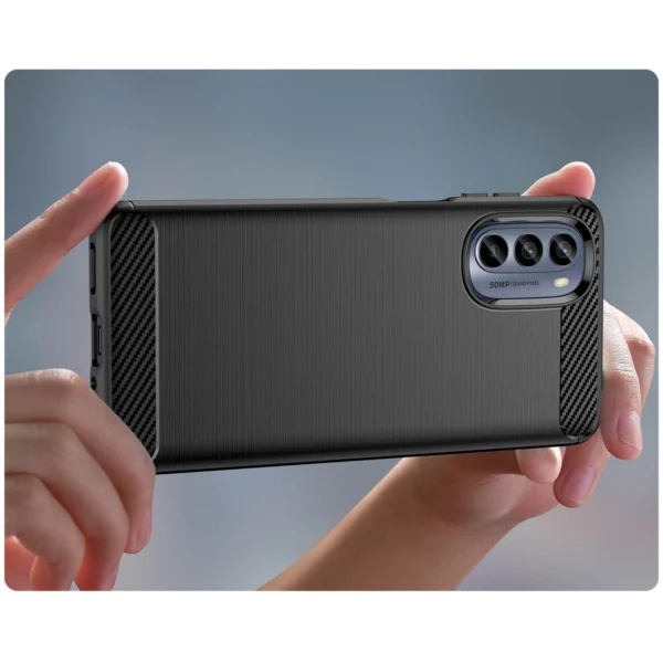 Carbon Case for Motorola Moto G62 5G flexible silicone carbon cover blackeng