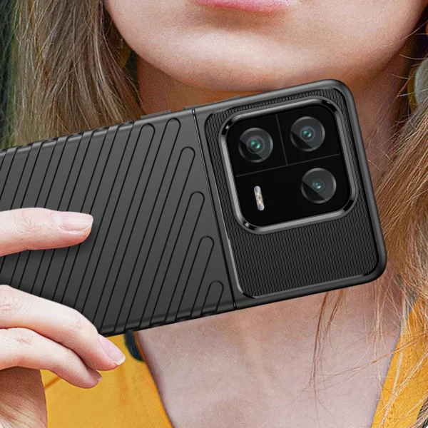 Thunder Case case for Xiaomi 13 Pro silicone armor case blackeng