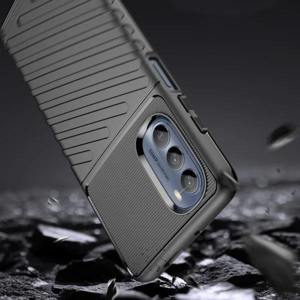 Thunder Case for Motorola Moto G62 5G silicone armor case blackeng