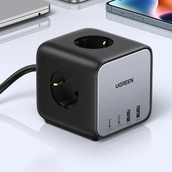 Ugreen cube power strip 65W USB / USB C + 3x AC socket black (CD268)eng