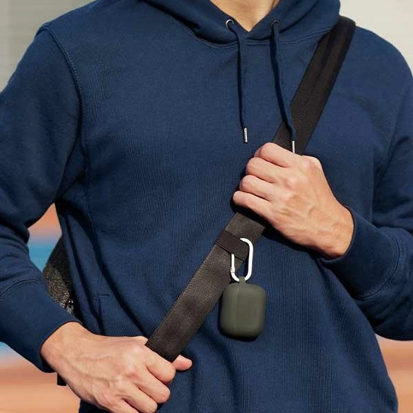 Uniq Vencer case for AirPods Pro 2 - orangeeng