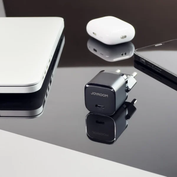 Mini charger USB C 20W PD Joyroom JR-TCF02 - blackeng