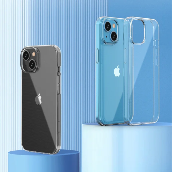 iPhone 15 case from the Ultra Clear series in transparent coloreng