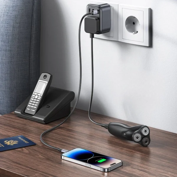 Wall charger 30W (2xUSB/USB C/AC) / UK - EU adapter 13A Ugreen CD314 - blackeng