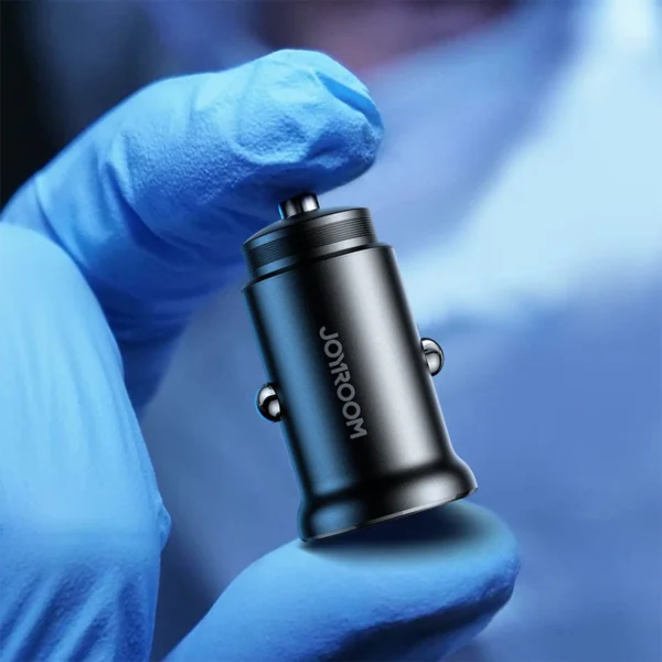 Joyroom JR-CCN05 30W USB-A USB-C mini car charger - blackeng