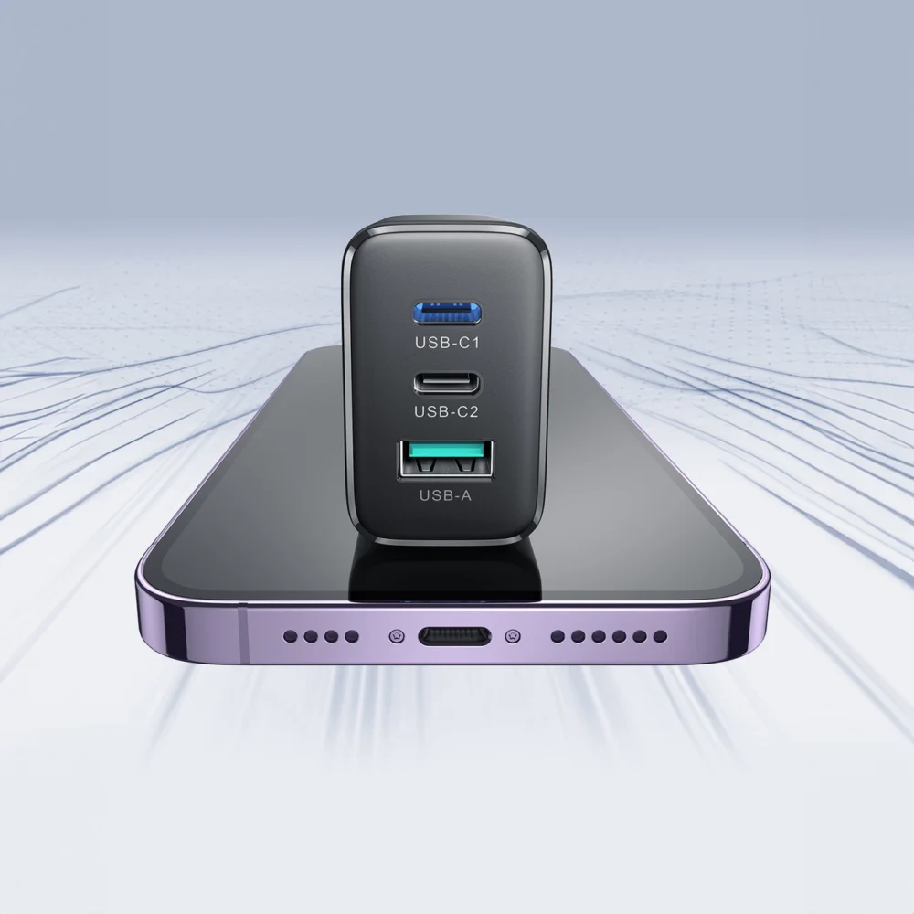 Joyroom JR-TCF10 fast charger 2x USB-C USB-A 32W (UK plug) - blackeng