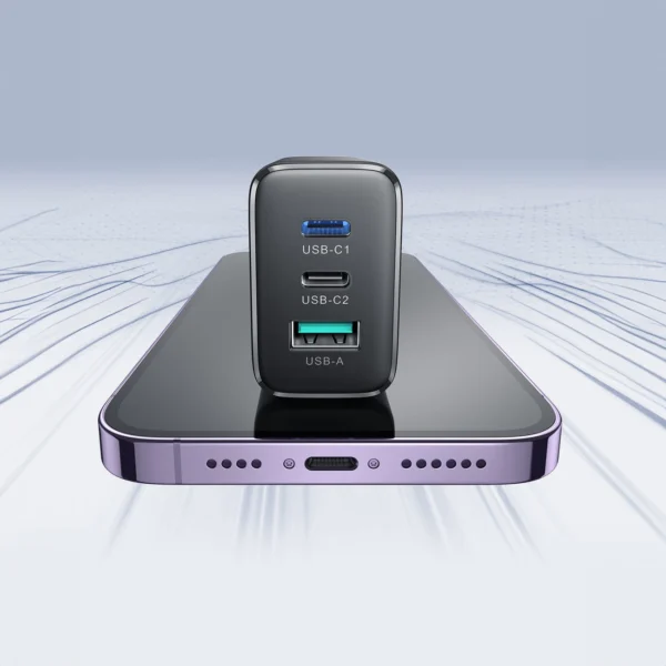 Joyroom JR-TCF10 fast charger 2x USB-C USB-A 32W (UK plug) - blackeng