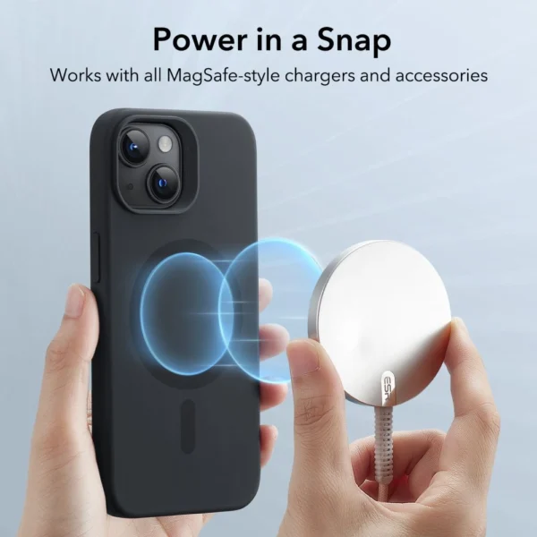 ESR Cloud Halolock MagSafe iPhone 15 Plus Case - Blackeng