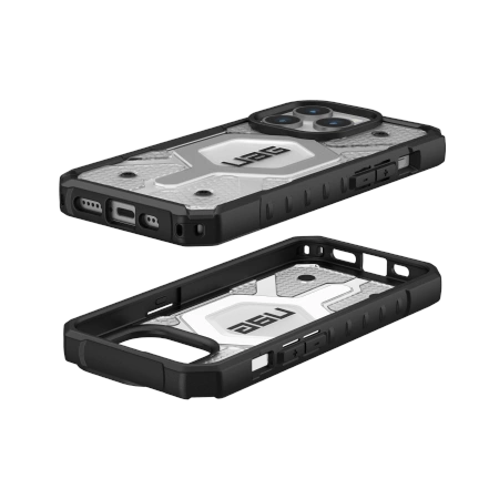 154455_3 UAG Pathfinder MagSafe case for iPhone 15 Pro - transparenteng