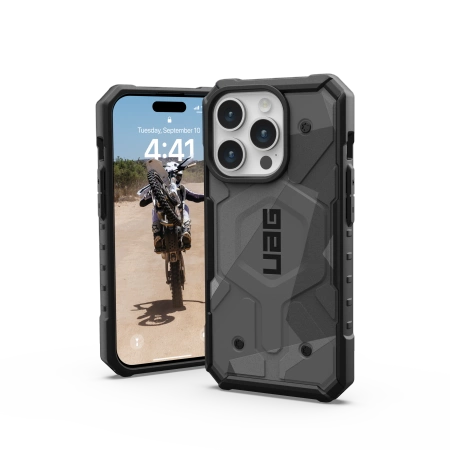 UAG Pathfinder case for iPhone 15 Pro - camo grayeng