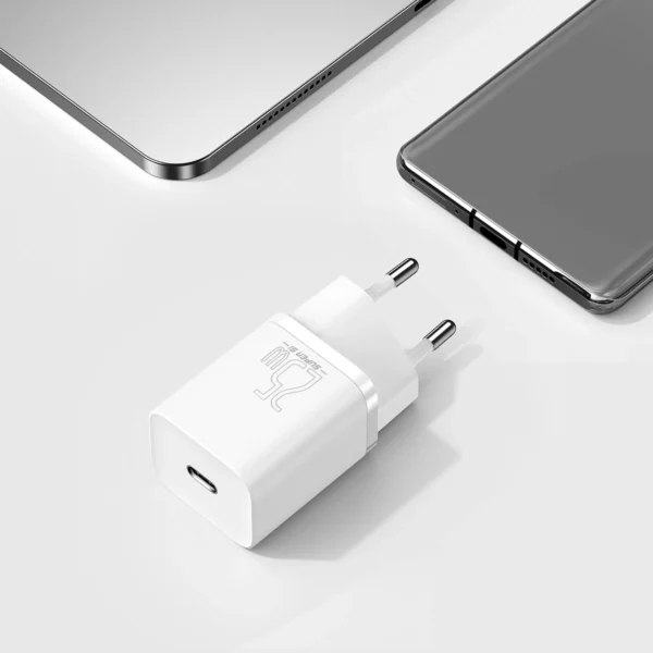 Baseus Si USB-C 25W 3A fast charger with USB-C / USB-C 1m cable - whiteeng
