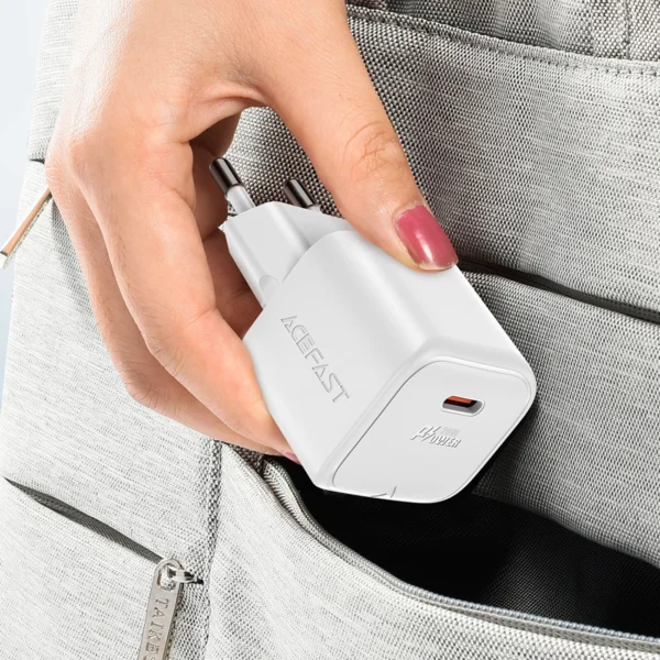 Acefast A73 Mini PD 20W GaN wall charger + USB-C cable - whiteeng