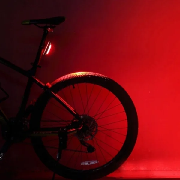 Rockbros A54BK Rear Bike Light + Micro USB - USB-A Cable - Blackeng