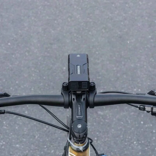 Rockbros 24310002001 bicycle light 850 lm with powerbank function + USB-C - USB-A cable - blackeng
